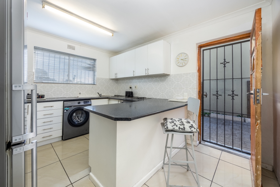 2 Bedroom Property for Sale in Rustdal Western Cape